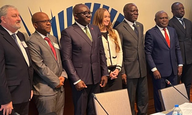 Gabon–États-Unis : Washington prêt à soutenir les projets stratégiques en eau et énergie