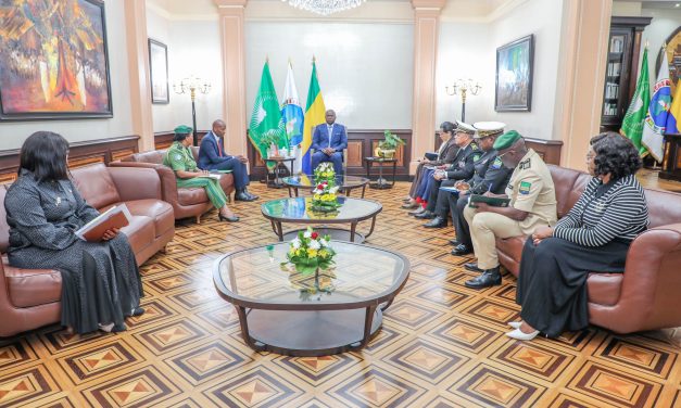Gabon : le Chef de l’État renforce la stratégie environnementale avec un corps paramilitaire dédié