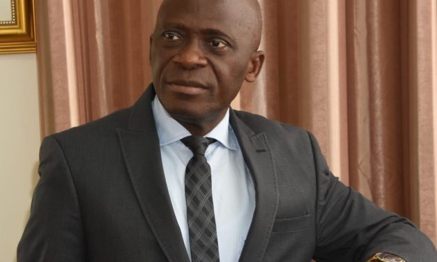 Pierre Alain Mounguengui : L’Expérience et le Réseautage au Service d’une Ambition Renouvelée pour le Football Gabonais.