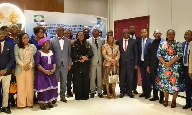 Table Ronde Nationale sur le Processus Électoral au Gabon : Le Gouvernement Manifeste son Volontarisme