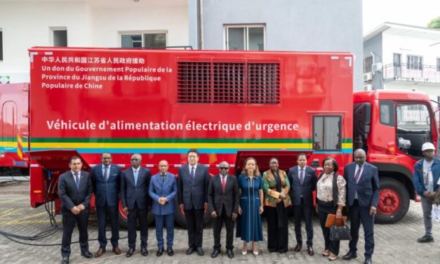 Énergie : la Chine offre au Gabon un véhicule électrique de 500 kW pour renforcer son réseau