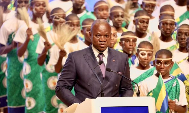 Du symbole à l’action : le Gabon reprend la parole