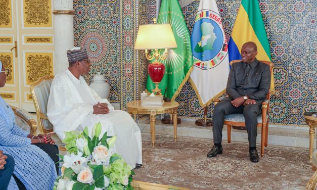 Diplomatie africaine : Boni Yayi salue les réformes et le leadership d’Oligui Nguema