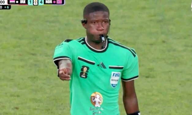 Pierre Ghislain Atcho, le sifflet gabonais qui conquiert le monde