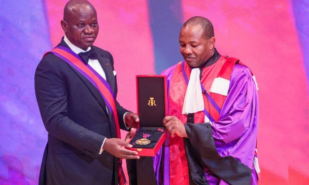 Afrique centrale/Gabon: Le président Oligui Nguema élevé à la dignité de Grand-Croix de l’Ordre International des Palmes Académiques du CAMES