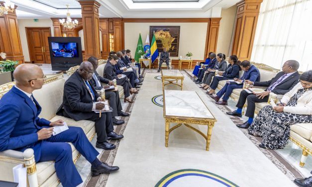 Eau potable au Gabon : Oligui Nguema met la pression sur la SEEG et Suez pour accélérer les chantiers