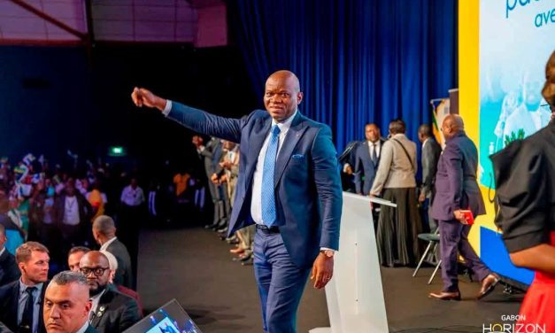 À Paris, Oligui Nguema tend la main à la diaspora pour bâtir la Ve République