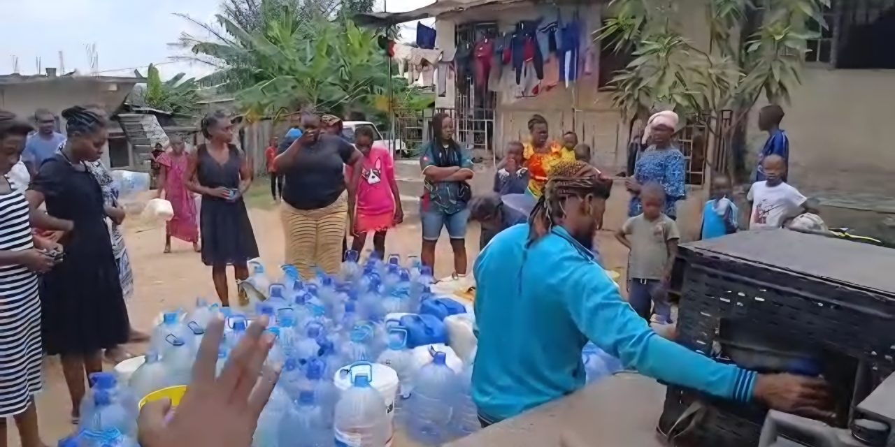 Grand Libreville : l&rsquo;ONG Top5 Tous pour la 5ᵉ République fait de l&rsquo;accès à l&rsquo;eau un combat de proximité