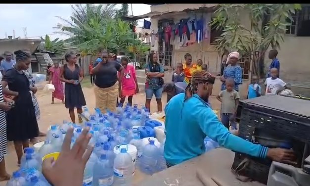 Grand Libreville : l&rsquo;ONG Top5 Tous pour la 5ᵉ République fait de l&rsquo;accès à l&rsquo;eau un combat de proximité
