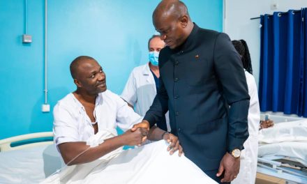 Naufrage du Borr Prospector 5 : Oligui Nguema au chevet des rescapés et des familles